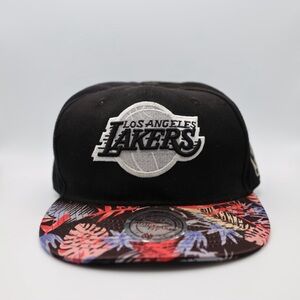 Lakers SnapBack Black with Floral Rim